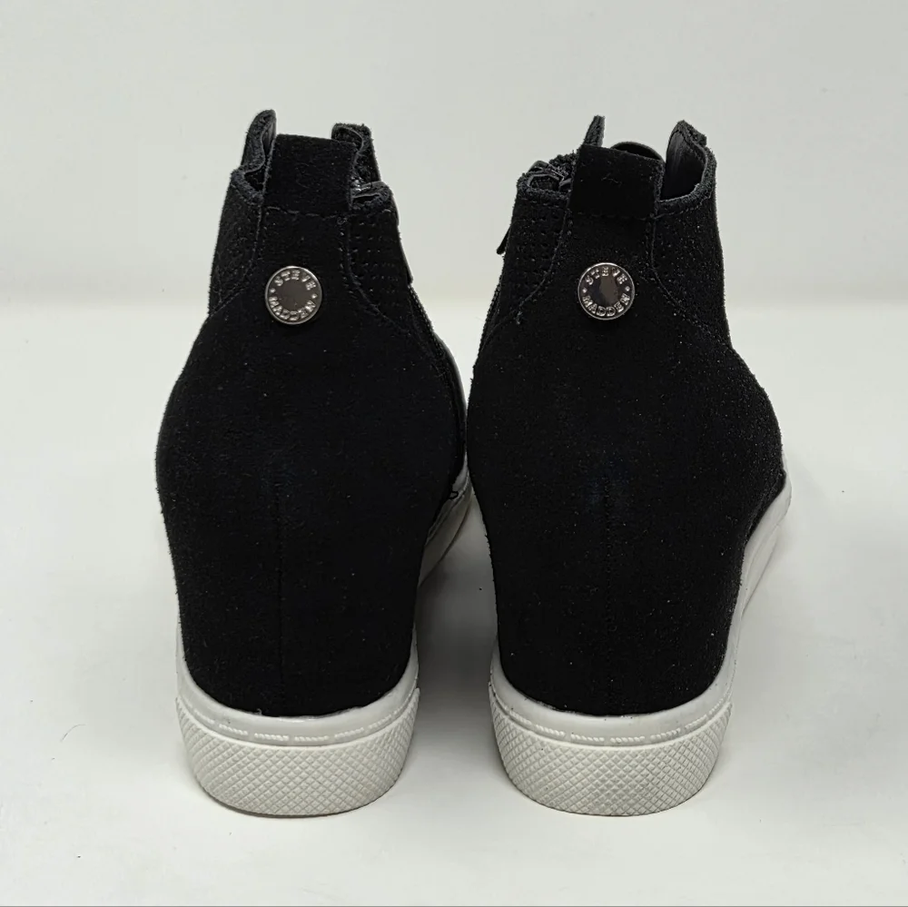 Steve Madden Black Flavy Suede Wedge Zip Sneaker  Size 9